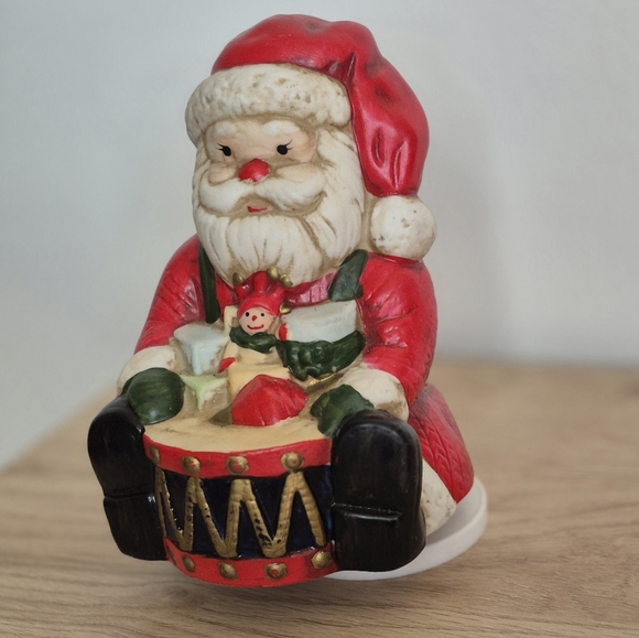 Vintage 1987 Collectible Rotating Christmas Winding Santa Music Box 7" - Picture 5 of 11